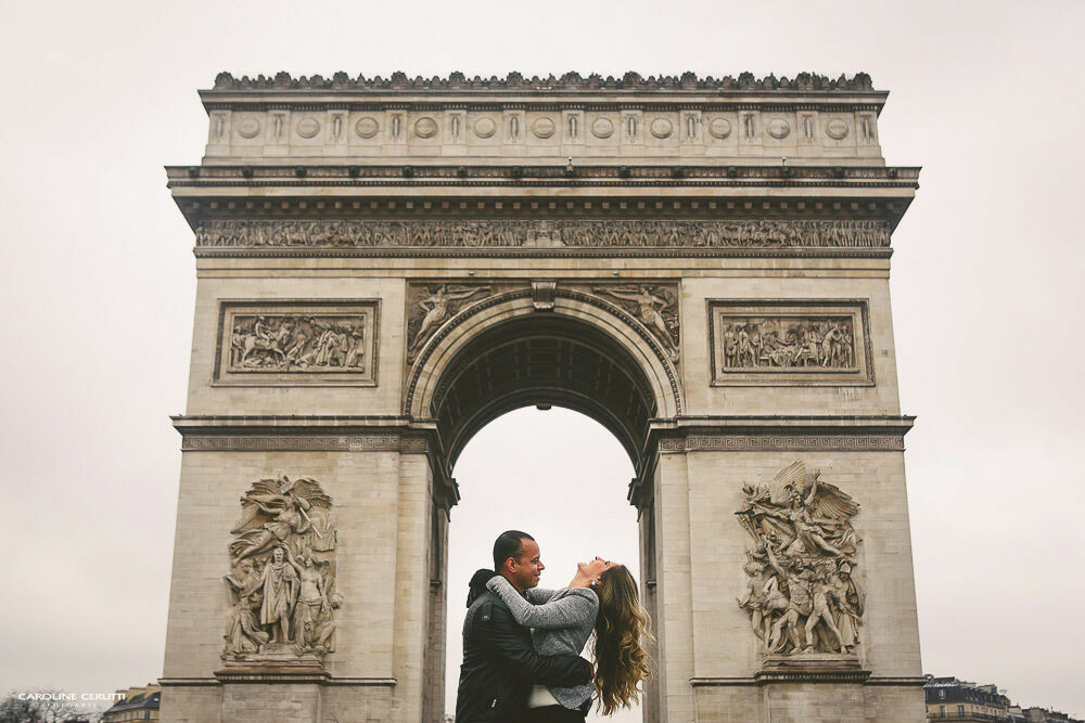 Foto Ensaio Casal em Paris - Thays e Gustavo Foto Ensaio Casal em Paris - Thays e Gustavo - Imagem 0