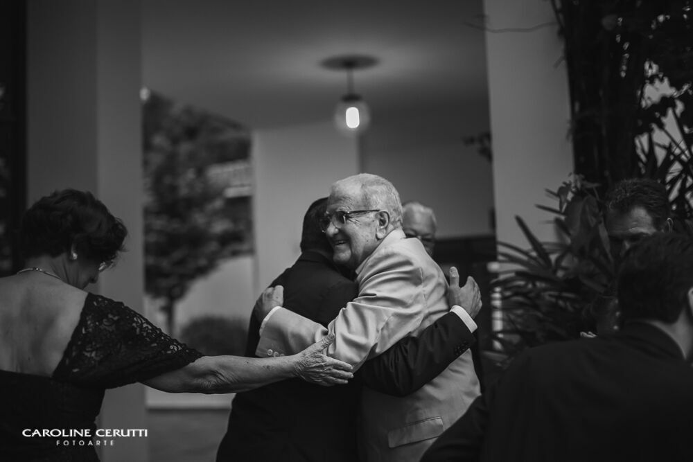 Foto Thaeme e Fábio - Casamento em Curitiba Foto Thaeme e Fábio - Casamento em Curitiba - Imagem 51