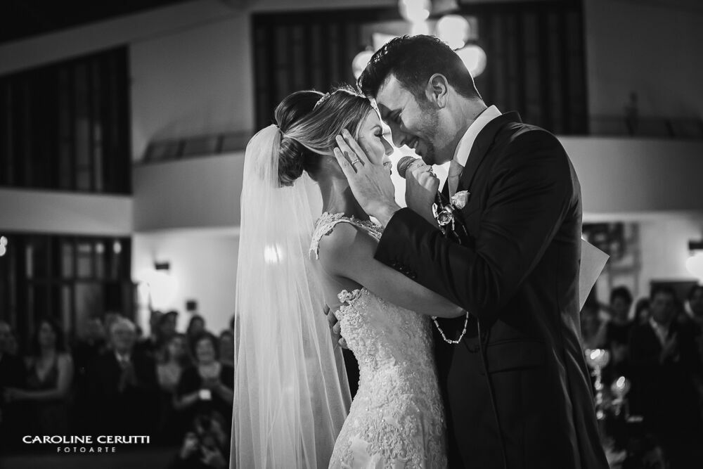 Foto Thaeme e Fábio - Casamento em Curitiba Foto Thaeme e Fábio - Casamento em Curitiba - Imagem 141