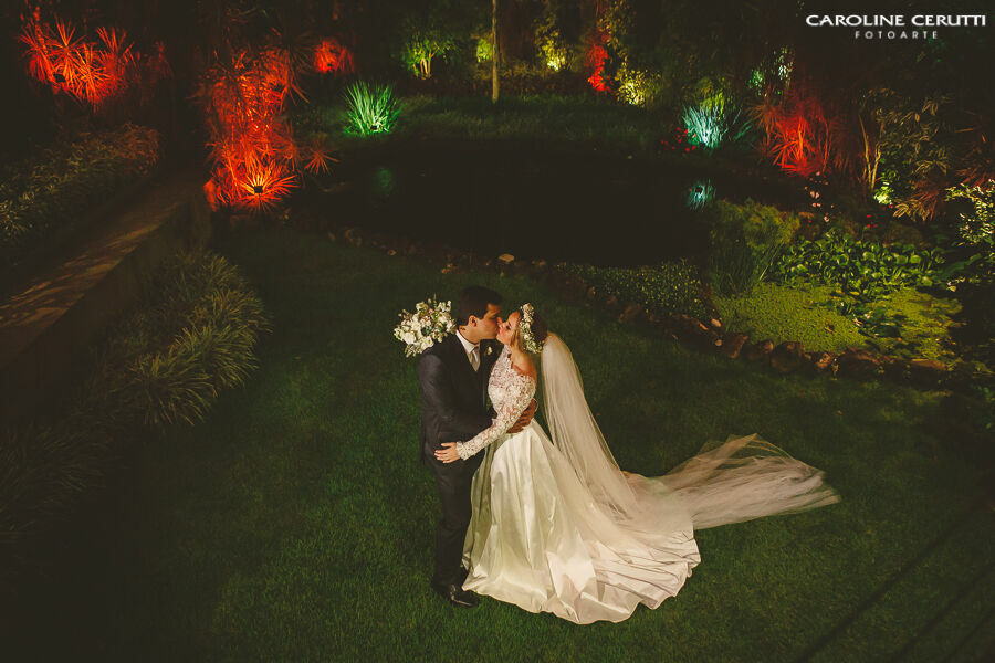 Foto Casamento Casa das Canoas - Rio de Janeiro - Fabi e Edu Foto Casamento Casa das Canoas - Rio de Janeiro - Fabi e Edu - Imagem 129
