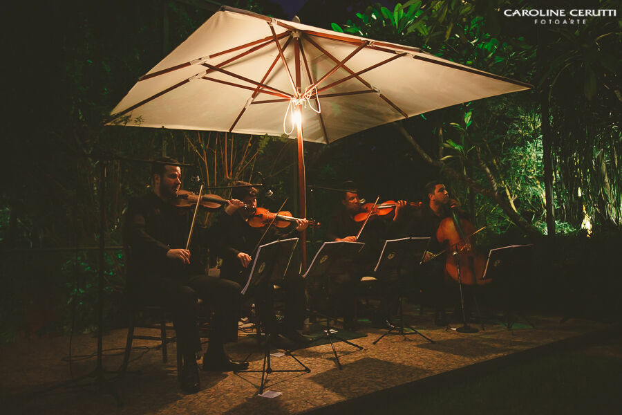 Foto Casamento Casa das Canoas - Rio de Janeiro - Fabi e Edu Foto Casamento Casa das Canoas - Rio de Janeiro - Fabi e Edu - Imagem 121