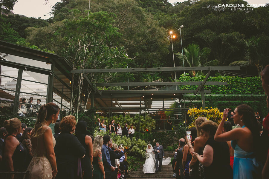 Foto Casamento Casa das Canoas - Rio de Janeiro - Fabi e Edu Foto Casamento Casa das Canoas - Rio de Janeiro - Fabi e Edu - Imagem 74