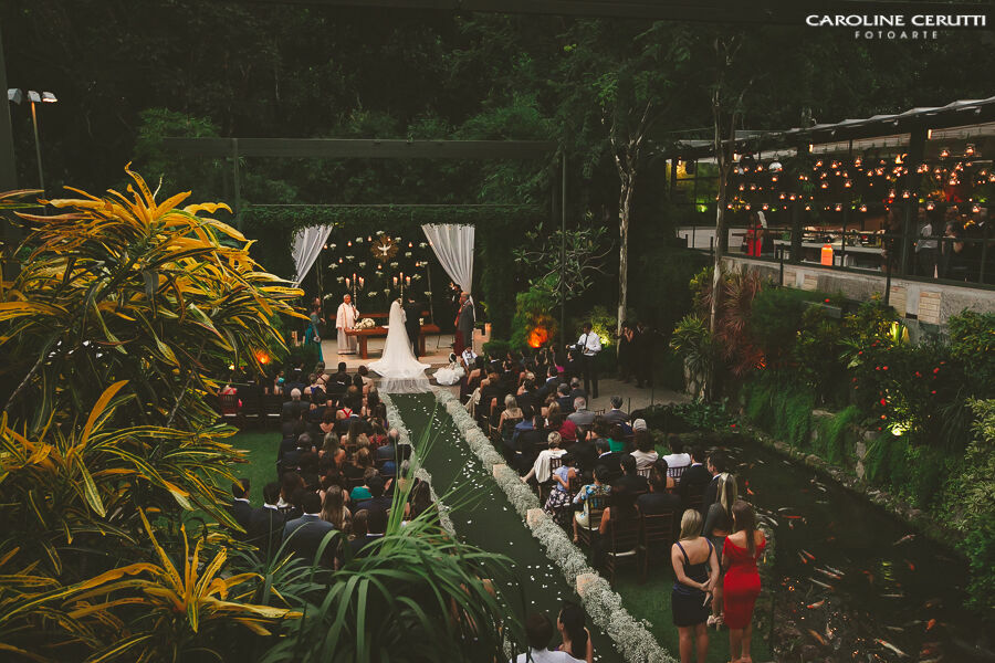 Foto Casamento Casa das Canoas - Rio de Janeiro - Fabi e Edu Foto Casamento Casa das Canoas - Rio de Janeiro - Fabi e Edu - Imagem 85