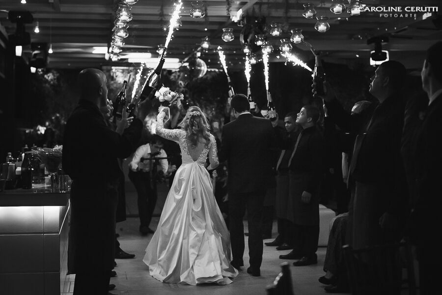 Foto Casamento Casa das Canoas - Rio de Janeiro - Fabi e Edu Foto Casamento Casa das Canoas - Rio de Janeiro - Fabi e Edu - Imagem 139