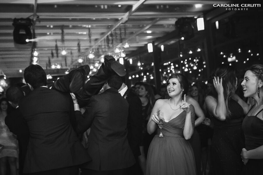 Foto Casamento Casa das Canoas - Rio de Janeiro - Fabi e Edu Foto Casamento Casa das Canoas - Rio de Janeiro - Fabi e Edu - Imagem 146
