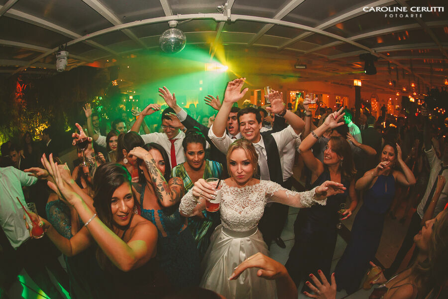 Foto Casamento Casa das Canoas - Rio de Janeiro - Fabi e Edu Foto Casamento Casa das Canoas - Rio de Janeiro - Fabi e Edu - Imagem 169