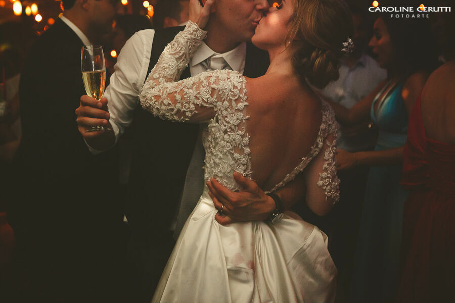 Foto Casamento Casa das Canoas - Rio de Janeiro - Fabi e Edu Foto Casamento Casa das Canoas - Rio de Janeiro - Fabi e Edu - Imagem 212