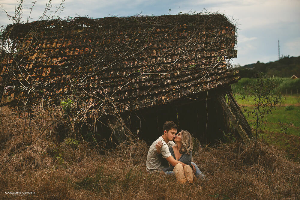 Foto Ensaio Casal na Lama - May e Júlio Foto Ensaio Casal na Lama - May e Júlio - Imagem 23