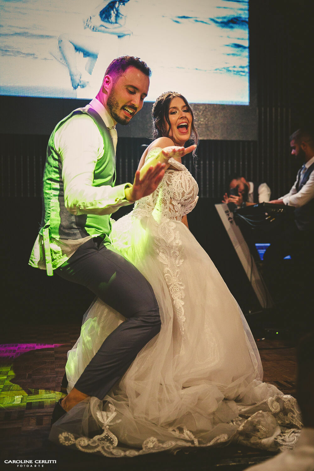 Foto Casamento em Blumenau - Luana e Felipe Foto Casamento em Blumenau - Luana e Felipe - Imagem 396