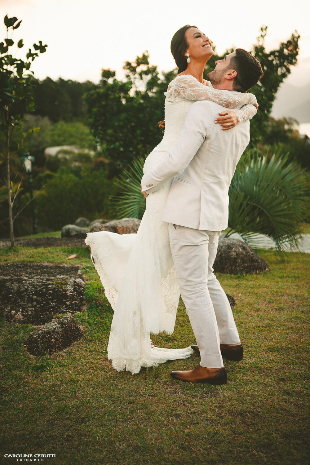 Foto Casamento Villa Casarão - Marina e Gabriel Foto Casamento Villa Casarão - Marina e Gabriel - Imagem 283