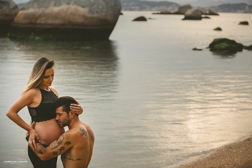 Foto Fotos de grávida em casa e na praia Foto Fotos de grávida em casa e na praia - Imagem 7
