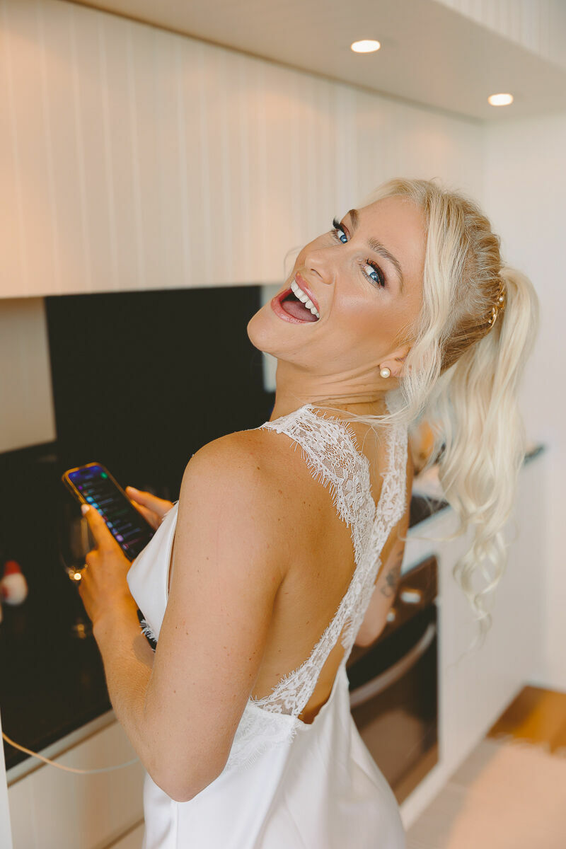 Foto Casamento na Praia do Rosa Brasil Tati e Jesse - Imagem 12