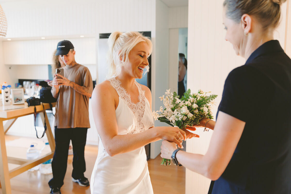 Foto Casamento na Praia do Rosa Brasil Tati e Jesse - Imagem 14