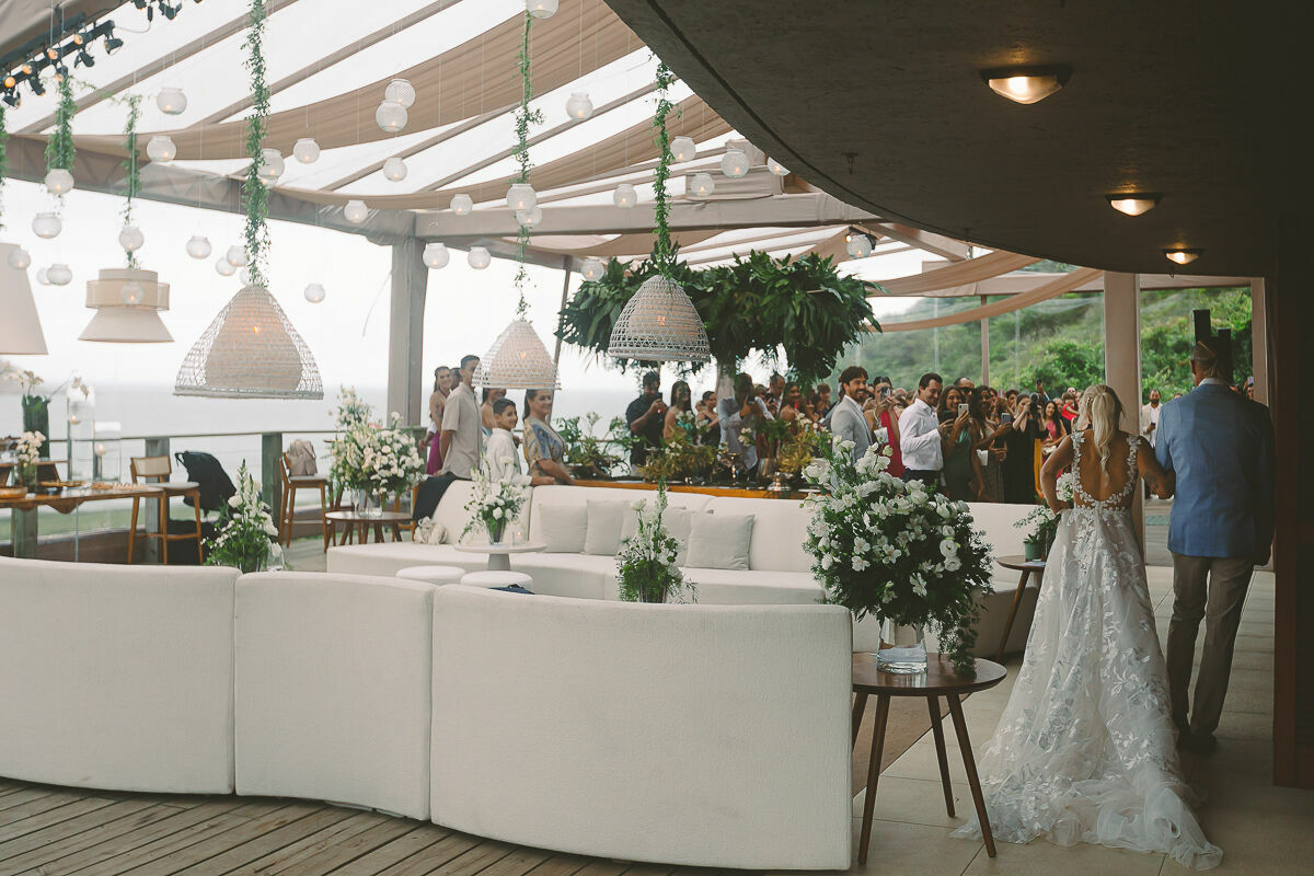 Foto Casamento na Praia do Rosa Brasil Tati e Jesse - Imagem 73