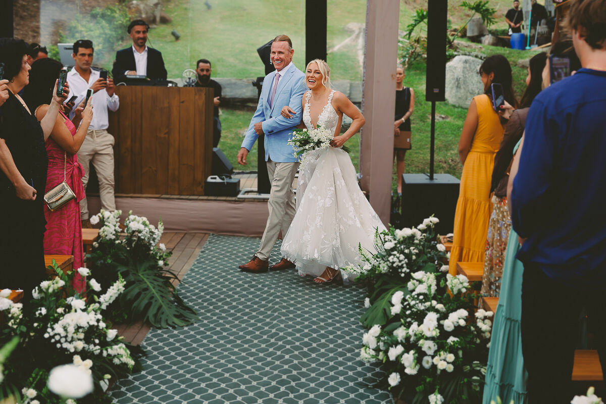 Foto Casamento na Praia do Rosa Brasil Tati e Jesse - Imagem 74