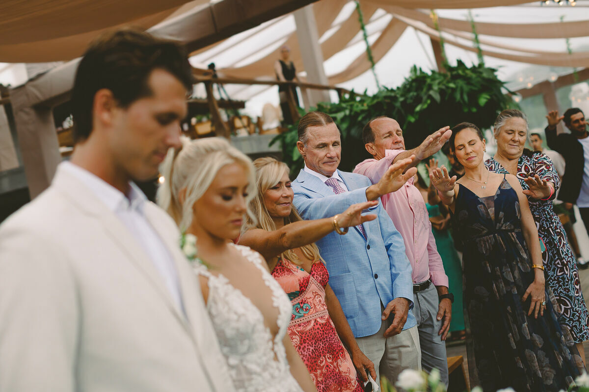 Foto Casamento na Praia do Rosa Brasil Tati e Jesse - Imagem 110