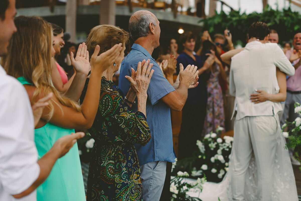 Foto Casamento na Praia do Rosa Brasil Tati e Jesse - Imagem 120