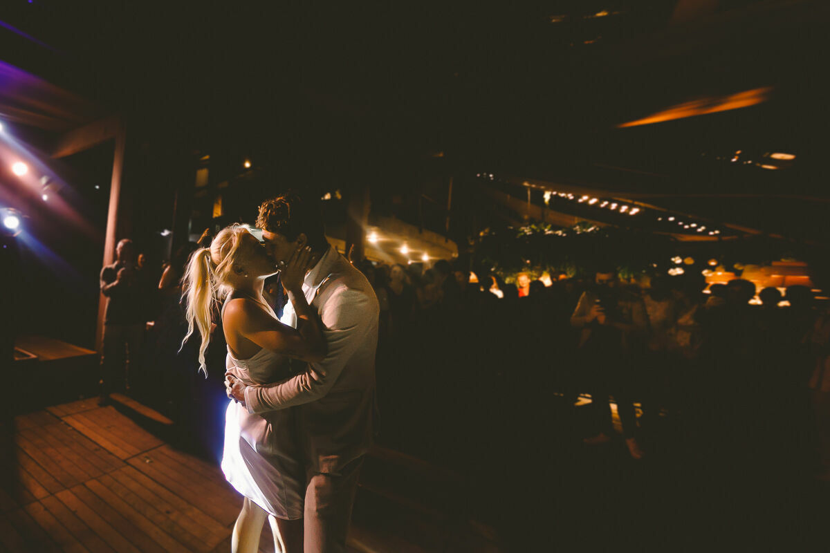 Foto Casamento na Praia do Rosa Brasil Tati e Jesse - Imagem 214