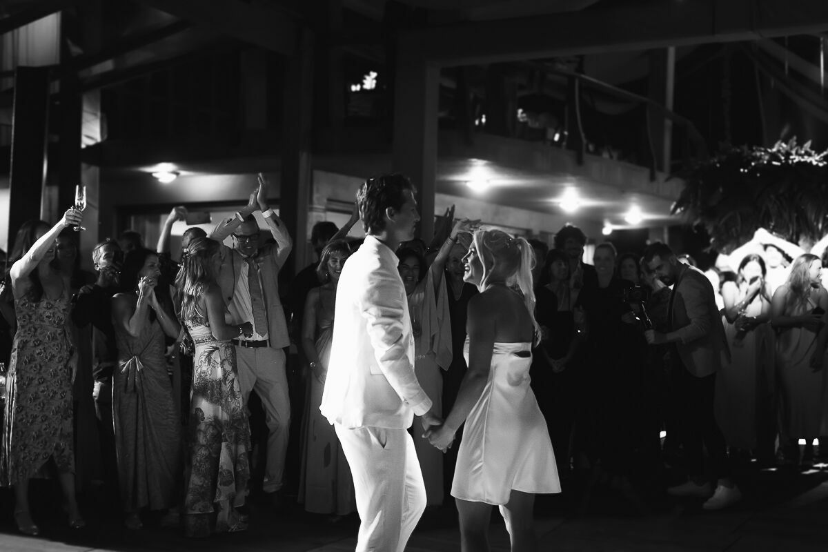 Foto Casamento na Praia do Rosa Brasil Tati e Jesse - Imagem 213