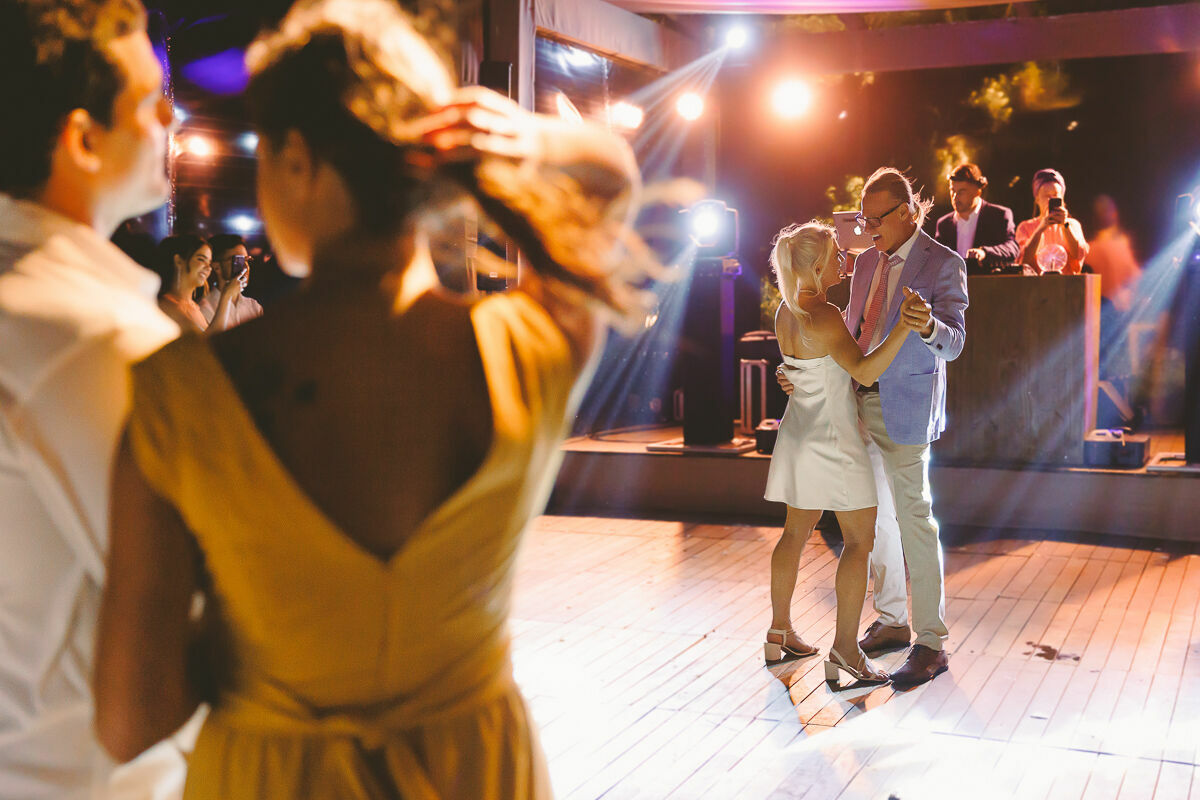 Foto Casamento na Praia do Rosa Brasil Tati e Jesse - Imagem 217