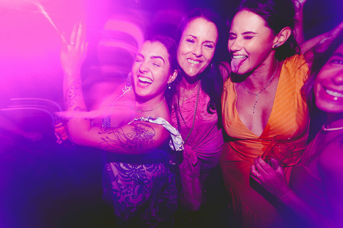 Foto Casamento na Praia do Rosa Brasil Tati e Jesse - Imagem 244