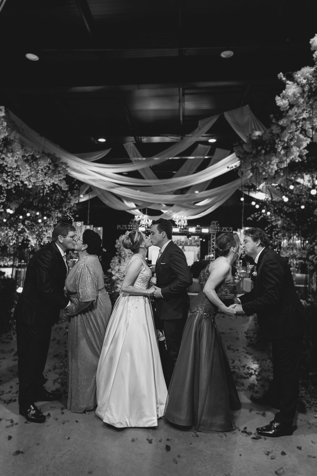 Foto Casamento Ituporanga capela do louvor Foto Casamento Ituporanga capela do louvor - Imagem 220
