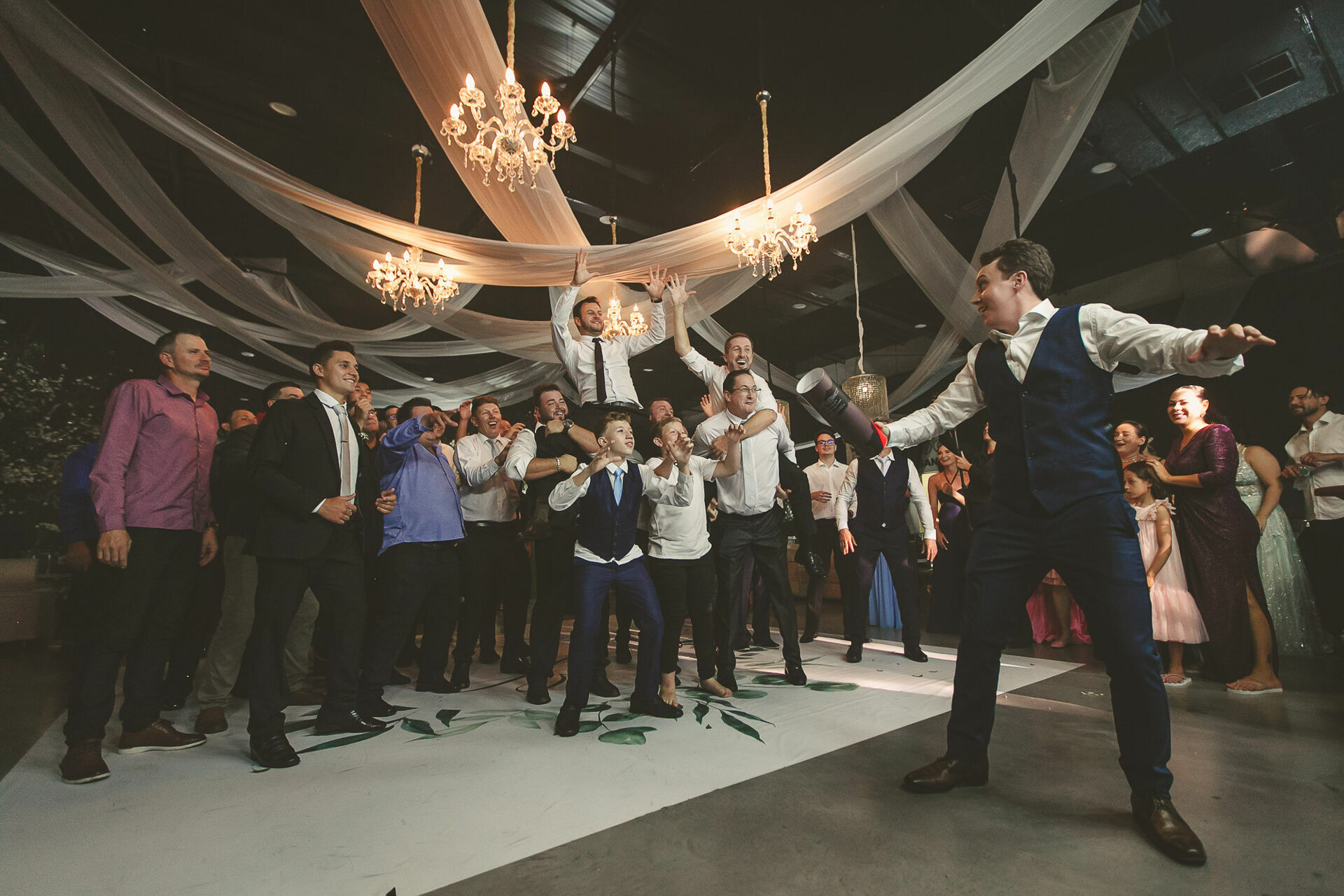 Foto Casamento Ituporanga capela do louvor Foto Casamento Ituporanga capela do louvor - Imagem 242