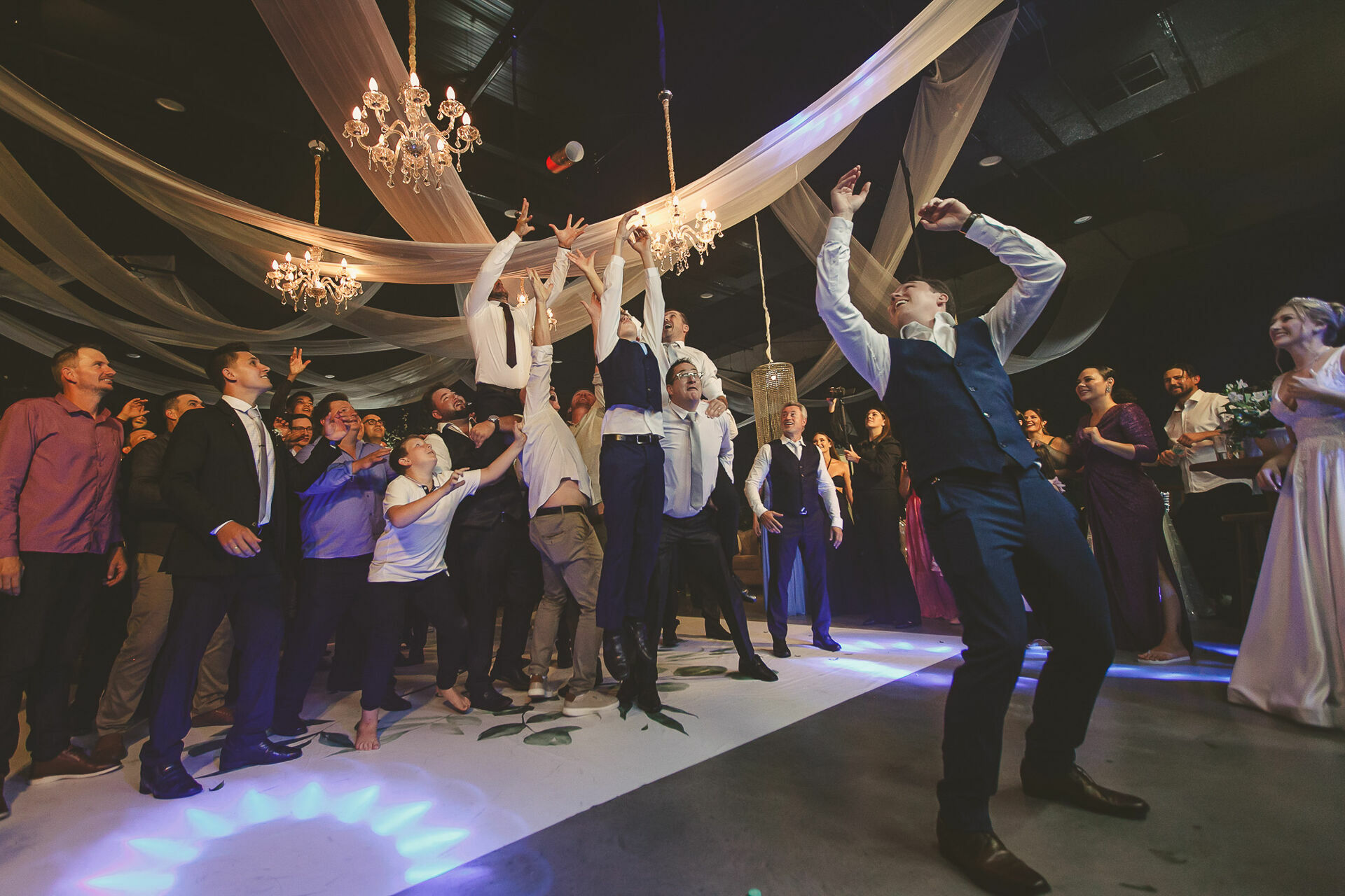 Foto Casamento Ituporanga capela do louvor Foto Casamento Ituporanga capela do louvor - Imagem 244