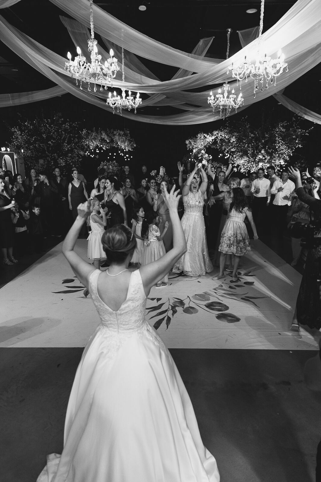 Foto Casamento Ituporanga capela do louvor Foto Casamento Ituporanga capela do louvor - Imagem 239