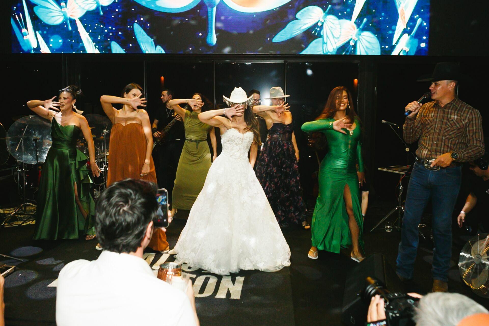 Foto Casamento no Monges das Cruzes, Vila Bisutti, em São Paulo Foto Casamento no Monges das Cruzes, Vila Bisutti, em São Paulo - Imagem 279