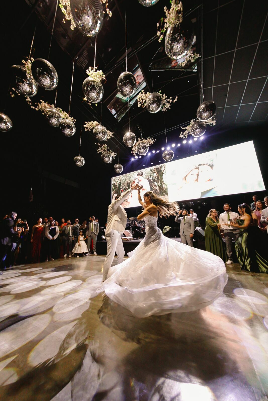 Foto Casamento no Monges das Cruzes, Vila Bisutti, em São Paulo Foto Casamento no Monges das Cruzes, Vila Bisutti, em São Paulo - Imagem 259