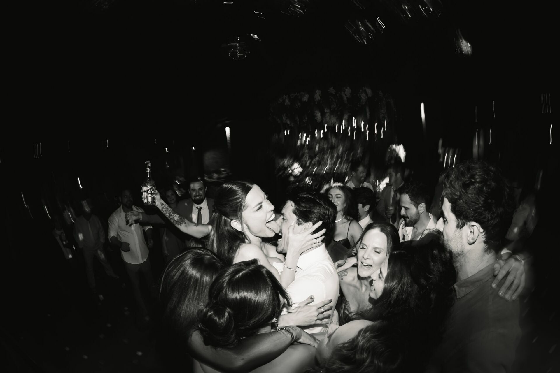Foto Casamento no Monges das Cruzes, Vila Bisutti, em São Paulo Foto Casamento no Monges das Cruzes, Vila Bisutti, em São Paulo - Imagem 310