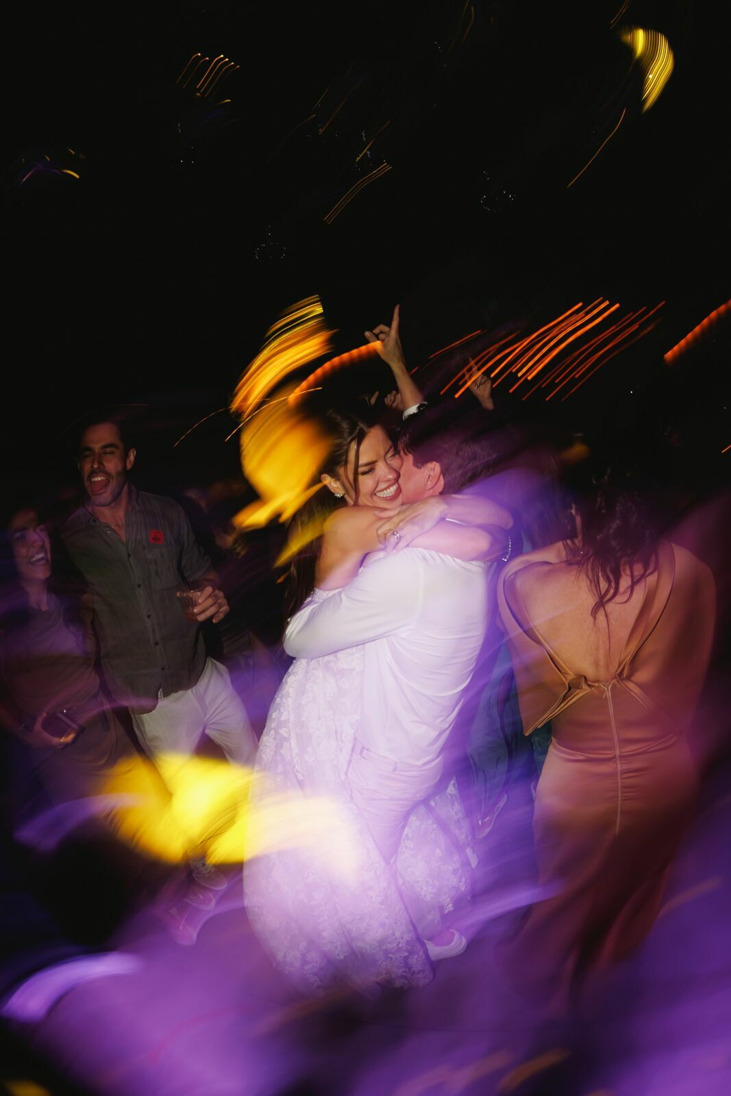 Foto Casamento no Monges das Cruzes, Vila Bisutti, em São Paulo Foto Casamento no Monges das Cruzes, Vila Bisutti, em São Paulo - Imagem 306