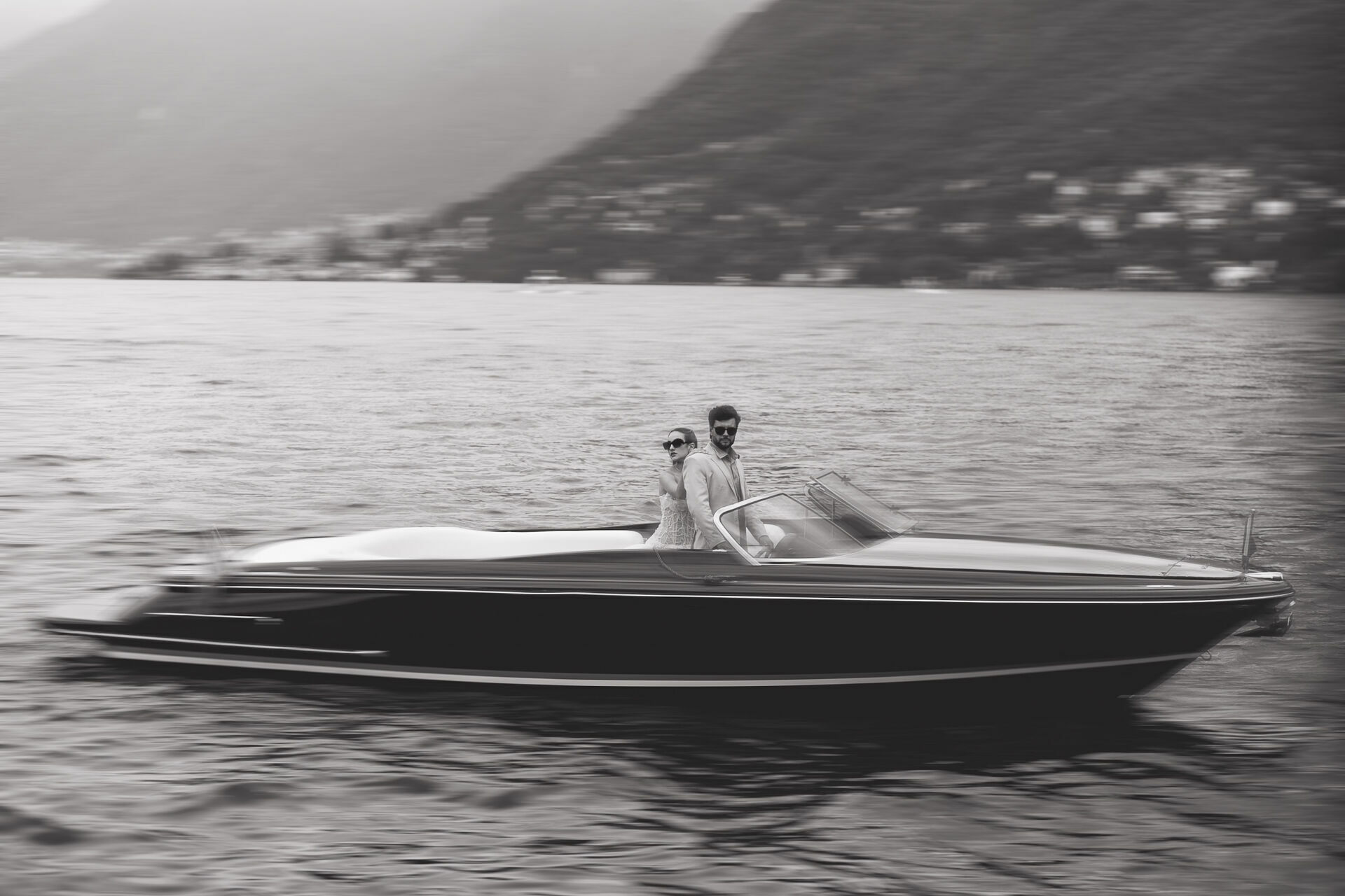 Foto Carol e Luan | Sessão de fotos de casal no Lago Como, Itália Foto Carol e Luan | Uma Sessão de Casal no Lago Como, Itália - Imagem 52