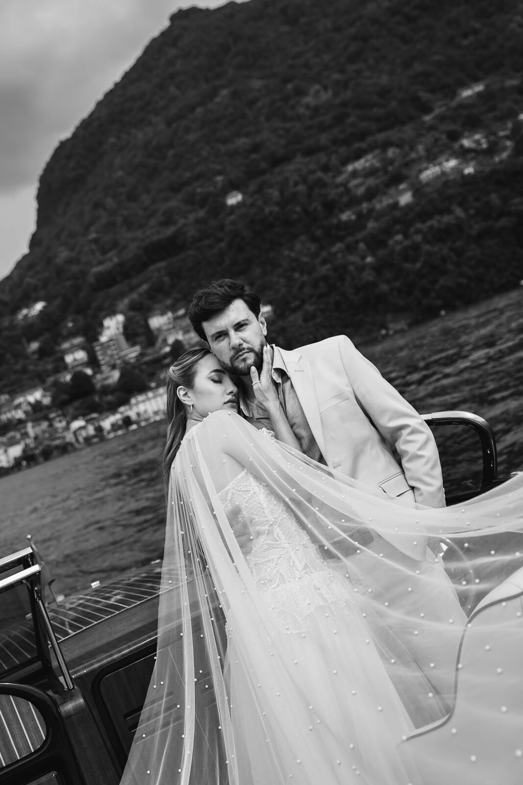 Foto Carol & Luan | A Couple Session at Lake Como, Italy Foto Carol & Luan | A Couple Session at Lake Como, Italy - Imagem 22