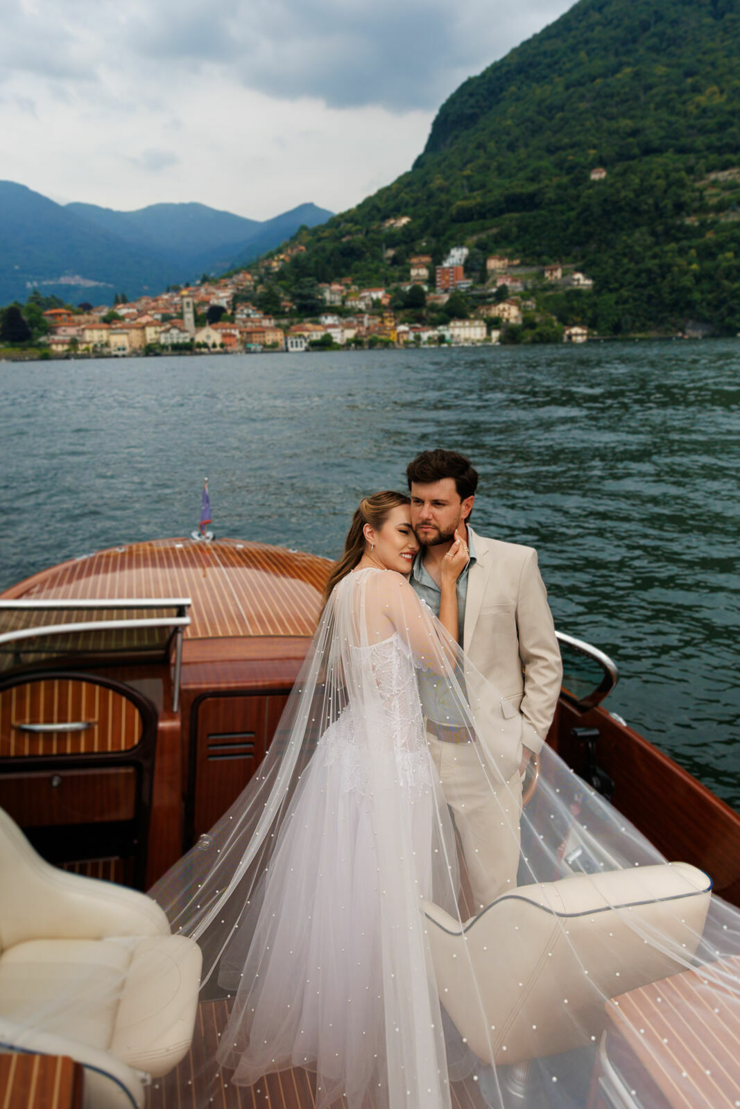 Foto Carol & Luan | A Couple Session at Lake Como, Italy Foto Carol & Luan | A Couple Session at Lake Como, Italy - Imagem 21