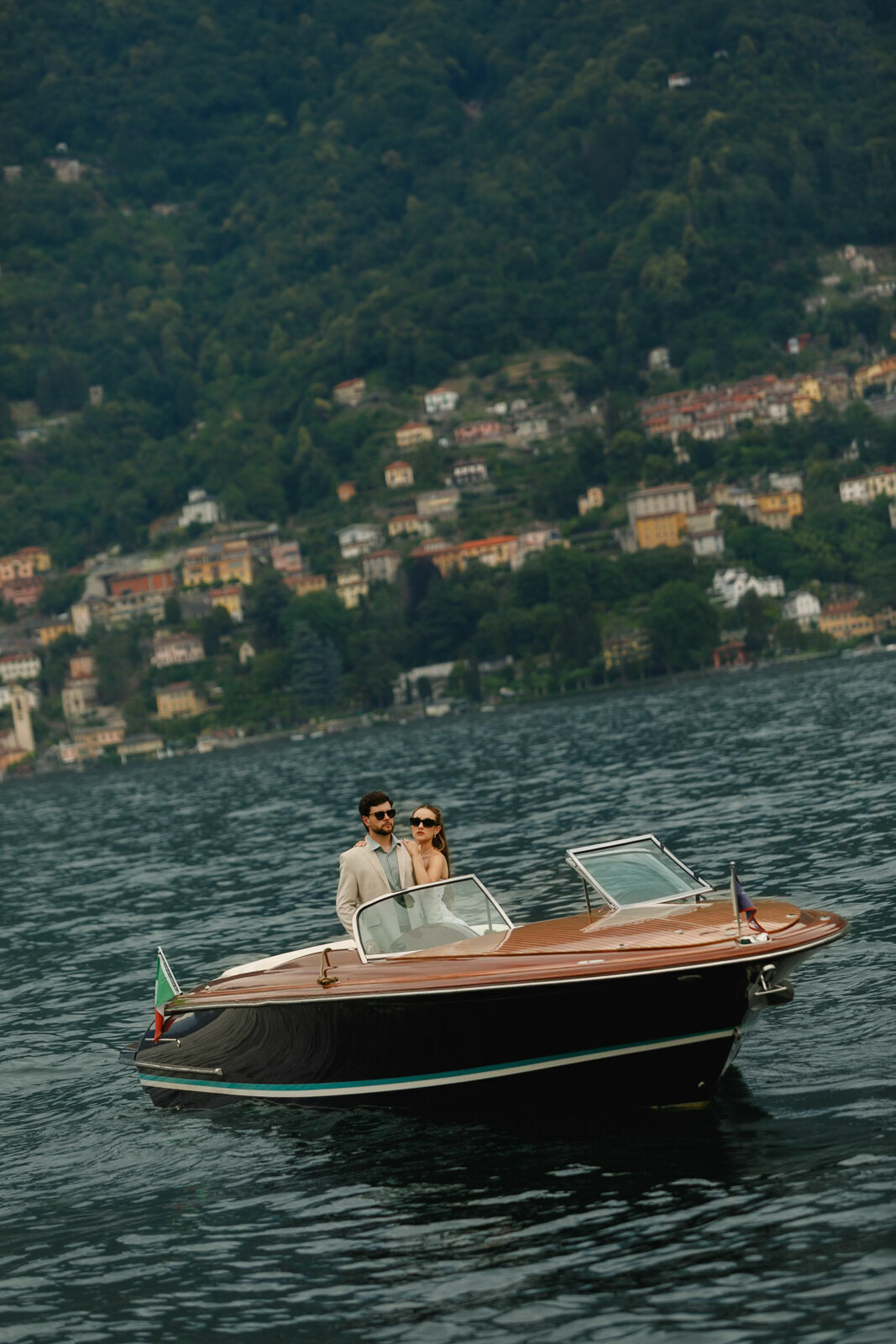 Foto Carol e Luan | Sessão de fotos de casal no Lago Como, Itália Foto Carol e Luan | Uma Sessão de Casal no Lago Como, Itália - Imagem 51